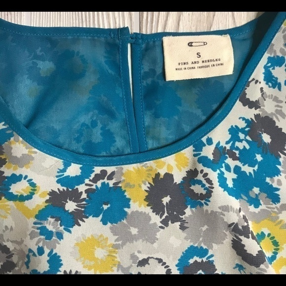 Pins And Needles Sleeveless Floral Dress - Small - Picture 3 of 4